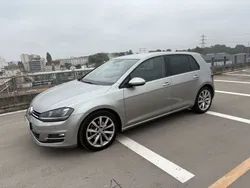 Volkswagen GOLF VII 2.0 TDI 150CH CARAT DSG6 5P *DISTRIBUTION NEUVE