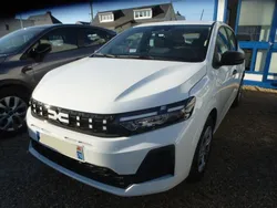 Dacia sandero essentiel sce an2025 4000 kms seulement 11995