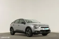 Citroën C4 1.2 PureTech Plus EAT8