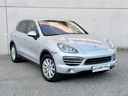 Porsche Cayenne 3.0 V6 TDI 245CH Tiptronic 4x4 - 1ère Main - Carnet Entretien - Sièges Electriques Chauffants - Régulateur - PCM - PDLS - 169 000KM