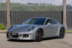 Porsche 911 Carrera 4 GTS