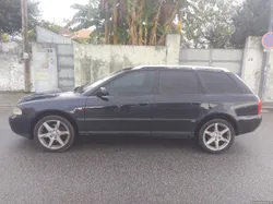 Audi A4 Películas omolgadas no livrete