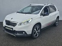 Peugeot 2008 Urban cross 1.2 THP Puretech 110CH