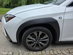 Lexus UX 250h F Sport