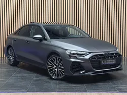 AUDI S3 BERLINE Quattro 2.0 TFSI 333 S-tronic 7 8Y AKRAPOVIC TOIT OUVRANT IMMAT FRANCE PAS DE MALUS