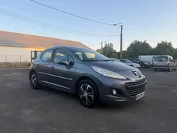 Peugeot 2071.6 HDI 90ch Premium