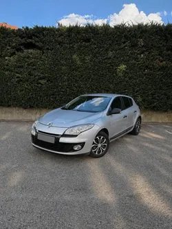 Renault Megane 1.5 DCI 110 AUTHENTIQUE / Distribution neuve / 2 clés....
