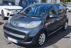 Peugeot 107 1.0l ess 68ch bvm5 5portes