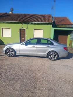 Mercedes-Benz C 220 220 Cdi
