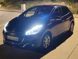 Peugeot 208 1.2 PureTech Allure 82