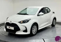 Toyota Yaris 70 VVTI Dynamic Business- 1er main - Suivi complet