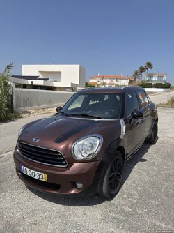 MINI Countryman One D