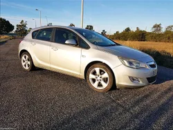 Opel Astra J 1.4i Enjoy