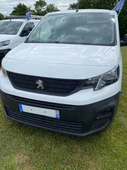 Peugeot Partner PREMIUM