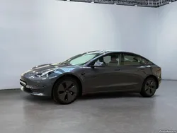 Tesla Model 3 Standard Range Plus RWD