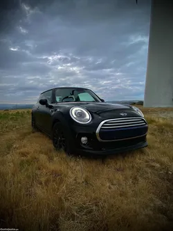 MINI Cooper Cooper D
