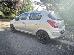 Opel Corsa D 1.3 CDTI 95cv - 5 Lugares - A/C - NACIONAL "OPORTUNIDAD"