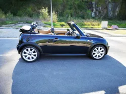 MINI Cabrio Cooper S LCI