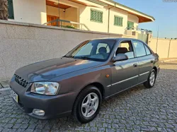 Hyundai Accent 1.3i 12v Impecável