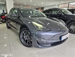 Tesla Model 3 Long Range Tração Traseira