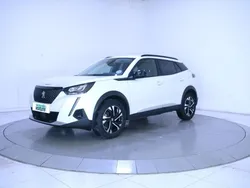 Peugeot 2008 BlueHDi 130 S&S EAT8 - Allure Pack