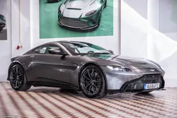 Aston Martin Vantage V8 4.0