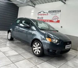 Mitsubishi COLT VI (6) 1.3i 95 ch 3 portes • 122.000 KMS • 2009