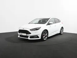 Ford FOCUS 2.0 ECOBOOST 250 CV ST GPS BLUETOOTH SIEGES RECARO CARPLAY SIEGES ET VOLANT CHAUFFANTS PARE BRISE CHAUFFANT JANTES ALU 18′