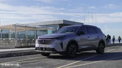 Peugeot 5008 1.2 Hybrid Allure e-DCS6