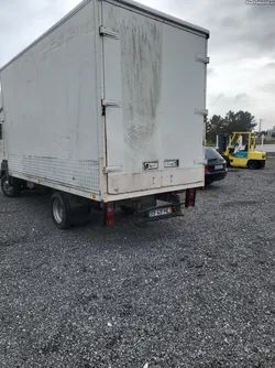 Nissan  3000 diesel ligeira bom estado