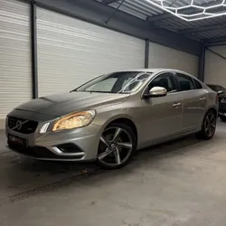 Volvo S60 D3 163CH R-DESIGN GEARTRONIC / Entretien complet Volvo / 5 cylindres