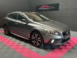 Volvo V40 Momentum CROSS COUNTRY - SUIVI - CT VIERGE