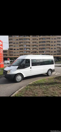 Ford Transit 2.2 TDCI 9 lugares