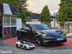 Porsche Taycan 4S