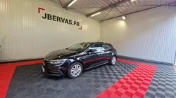 Renault Mégane IV blue dci 115 edc business