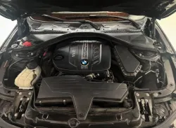 BMW 318 318d Touring xDrive Sport Sport