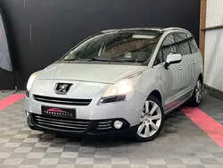 Peugeot 5008 1.6 HDI 112 ch Premium Pack