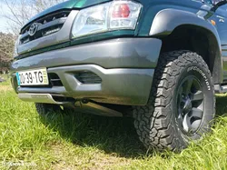 Toyota Hilux 2.5 D4-D Tracker