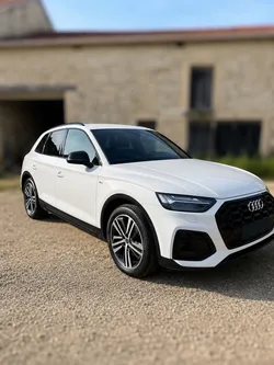 Audi q5 s line 35 tdi 163 s tronic 2022 • matrix led • caméra • cuir/tissu • 20"