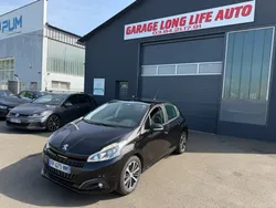 PEUGEOT 208 essence