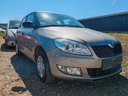 Skoda Fabia 1.2 60ch 04/2012 – 195 000 km – Carnet complet – Chaîne distribution