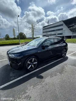 BMW iX xDrive 40 Pack Desportivo