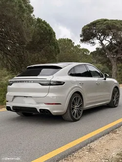 Porsche Cayenne Coupé E-Hybrid Tiptronic S