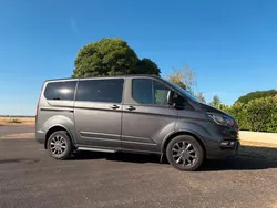 Ford Tourneo Custom Active 9 places – moteur 21 300 km, châssis 192 000 km - Novembre 2021