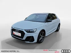 AUDI A1 Sportback 30 TFSI Adrenalin Black edition