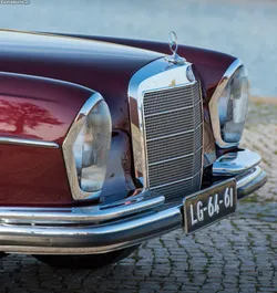 Mercedes-Benz 250 250SE