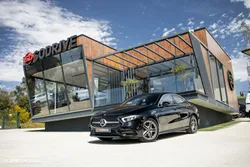 Mercedes-Benz A 250 Limousine e AMG Line