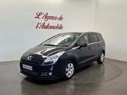 Peugeot 5008 1.6 hdi 112 ch Boite Auto Allure 7 places / GPS / toit pano / Radar AV et AR /