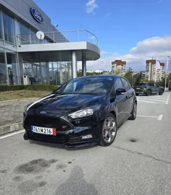 Ford Focus ST II 2.0 ECOBOOST 250 ch - CAMERA RECARO 99046 km