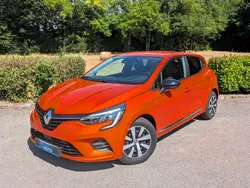 Renault clio v 1.0 tce 90 ch x-tronic bva evolution clim / radars ar / carplay